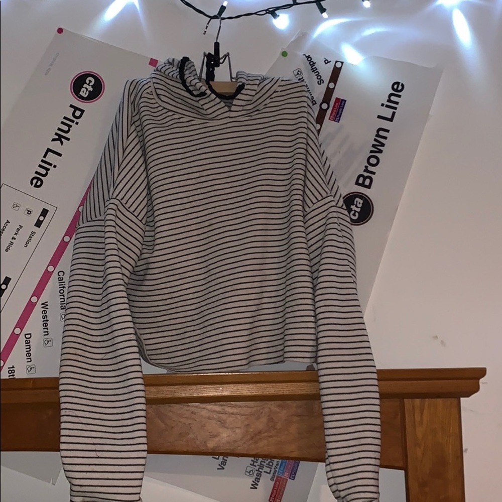 Sweater tee